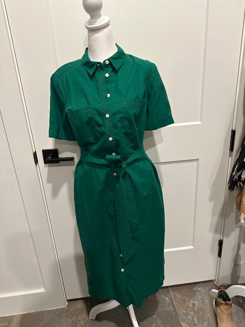 Classic Short Sleeved Emerald Green Shirt Dress Size 4